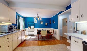 69 Arlington Ct, Burlington, VT 05408