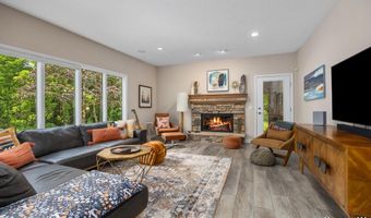 9171 Conservancy Dr NE, Ada, MI 49301
