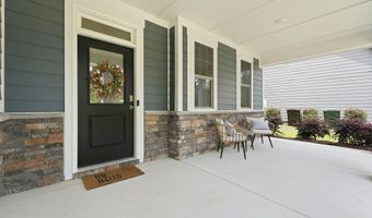 166 Fontana Lake Rd, Aberdeen, NC 28315