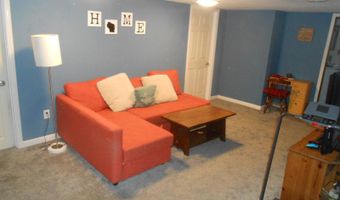 310 W Pine St, Abbotsford, WI 54405
