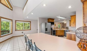 166 STOOR Dr, Alpine, WY 83128