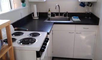 56 Wright Ave, Burlington, VT 05401