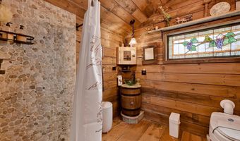 8272 WOODBINE Rd, Airville, PA 17302