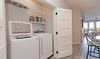 570 Linden Dr. 204, Arnolds Park, IA 51331