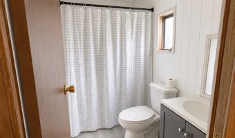 23 Skyline Dr, Ashville, OH 43103