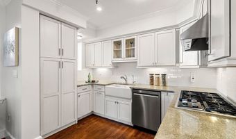 280 Beacon St 65, Boston, MA 02116