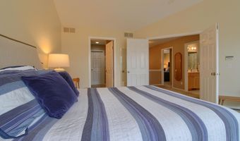 5565 Gallery Park Dr, Ann Arbor, MI 48103