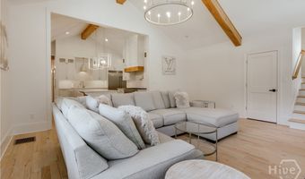 410 Milledge Cir, Athens, GA 30606