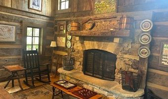60 Bartram Trl, Scaly Mountain, NC 28775