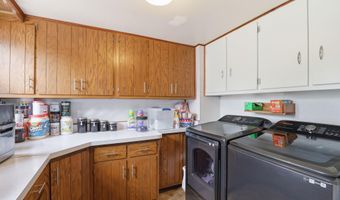 331 W 2nd St, Auburn, IN 46706