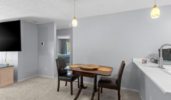 1981 Hoadley Dr 10A, Columbus, OH 43228