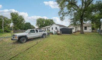 333 E Kelly Ave, Augusta, KS 67010