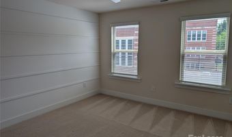 17137 Soho Dr, Charlotte, NC 28204