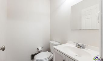 2162 General Winship Dr, Macon, GA 31204