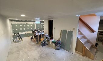 50 Washington Ave, East Providence, RI 02915
