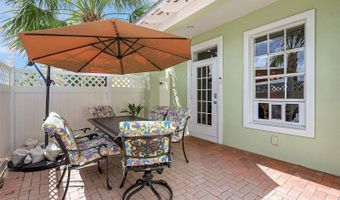 5518 LUMINAR POINTE Ln, Apollo Beach, FL 33572