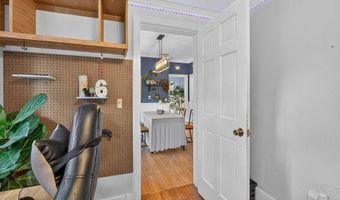 48 6th St, Bangor, ME 04401