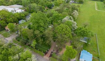 2367 Central Ave, Alton, IL 62002