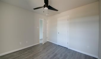 111 LLOYD HENDERSON Rd, Beebe, AR 72012
