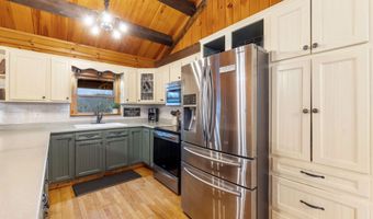 137 Pond Rd, Campton, NH 03223