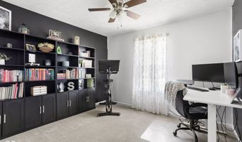 6102 Boulder Dr, Anderson, IN 46013
