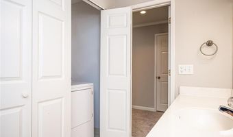 26202 Plantation Dr NE 202, Atlanta, GA 30324
