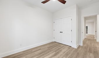 579 Sams Point Rd, Beaufort, SC 29907