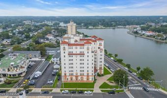400 Deal Lake Dr 4G, Asbury Park, NJ 07712