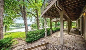 451 Reflection Rd, Apple Valley, MN 55124