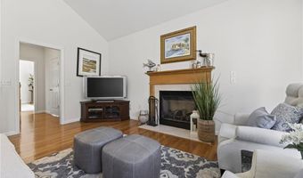 25 Southern View Dr, Narragansett, RI 02882