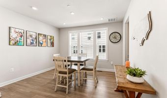 2841 HOKIE Ln, Alexandria, VA 22306