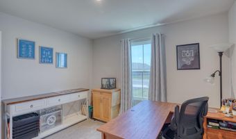 401 ALEZACH Dr, Dover, DE 19901