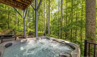 37 Gaston Mountain Rd, Asheville, NC 28806