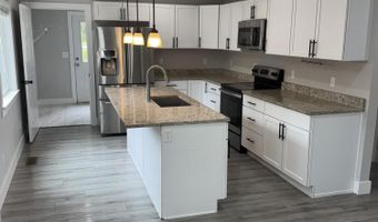 108 Jasper St, Aurora, MO 65605