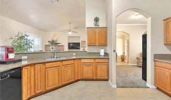 15095 Douglas St, Apple Valley, CA 92307