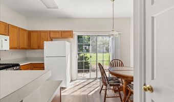 3263 Hidden Cove Cir, Peachtree Corners, GA 30092