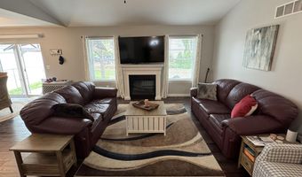 1741 Saint Clair Riv, Algonac, MI 48001