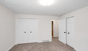 48903 N Ridge Rd, Amherst, OH 44001
