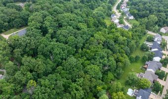 700 Old Kiefer Creek Rd, Ballwin, MO 63021