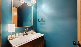 601 24th St NW, Austin, MN 55912