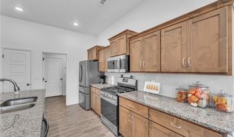 6103 NW Hoover St, Bentonville, AR 72713