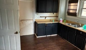3003 Moore St, Ashland, KY 41101