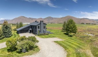 217 Kingsbury Ln, Bellevue, ID 83313