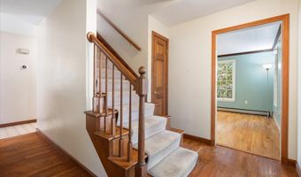 1234 Essex St, Bangor, ME 04401