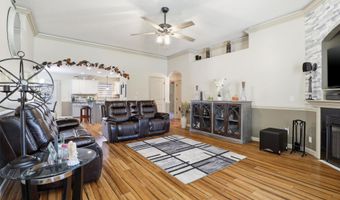 870 Vandenburg Dr, Boiling Springs, SC 29316