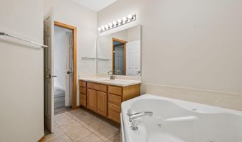 1635 2nd Ave, Anoka, MN 55303