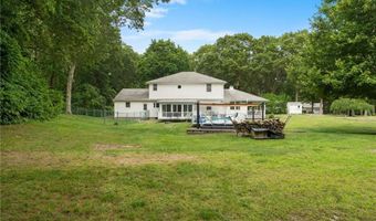 15 Bestwick Trl, Coventry, RI 02816