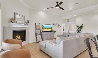 2132 Longhorn Trl, Altus, OK 73521