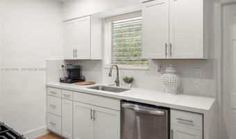 1125 99th St 9, Bay Harbor Islands, FL 33154