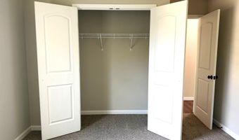 100 FAIRFAX Ln 82, Dover, DE 19901